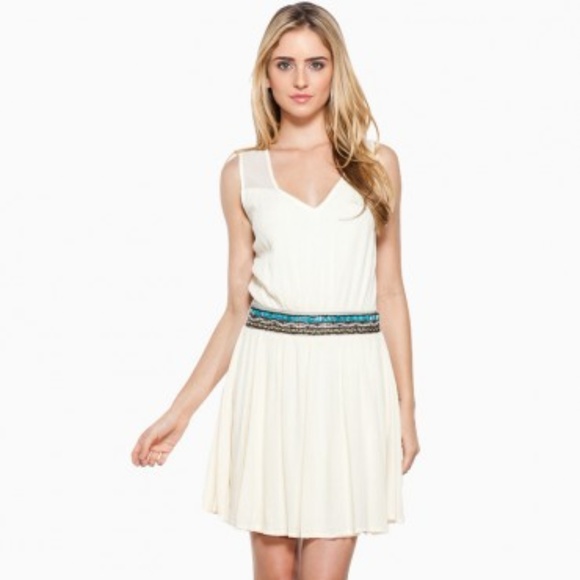 White gauze dress with beaded waist size small - Picture 1 of 2